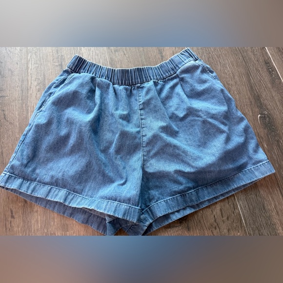 Uniqlo Pants - Uniqlo Blue Denim Elastic-Waist Women's Shorts